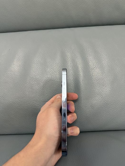 Iphone 13 pro 93% niebieski