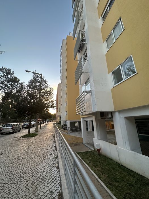 Quarto mobiliado em Penha de França leia anúncio sff