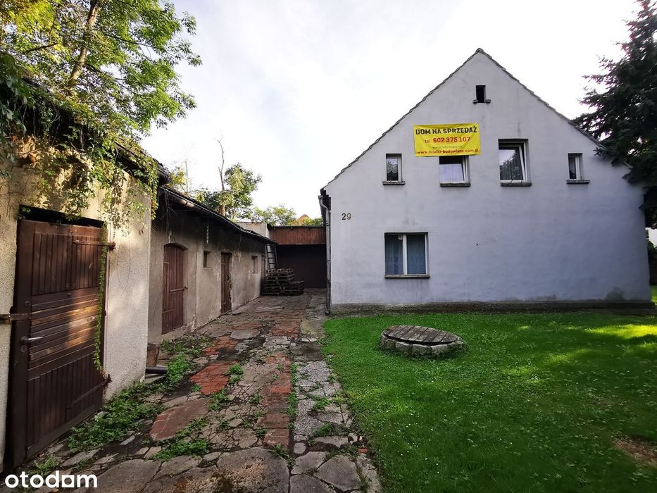 Dom wolnostojący fabryczna