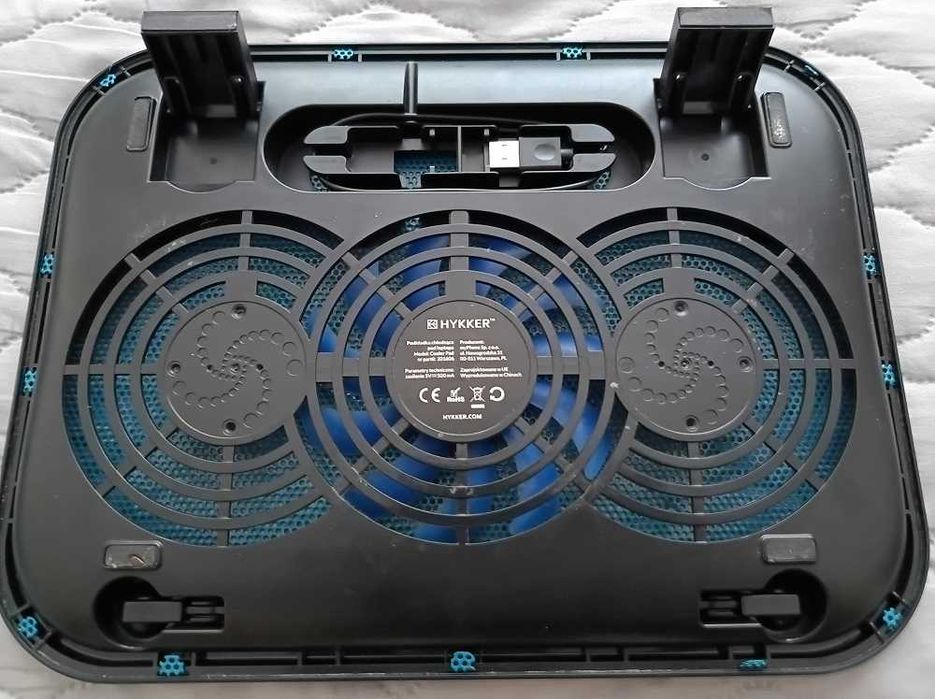 podstawka chłodząca z wiatrakiem pod laptop