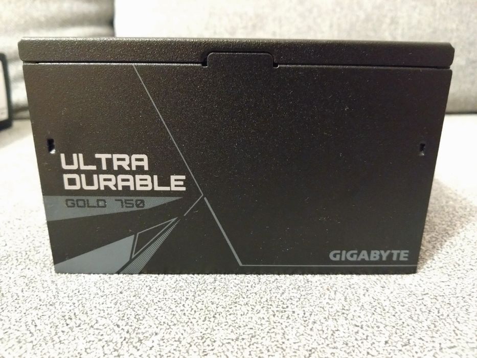 Zasilacz Gigabyte UD750 PG5 750W 80 Plus Gold ATX 3.0