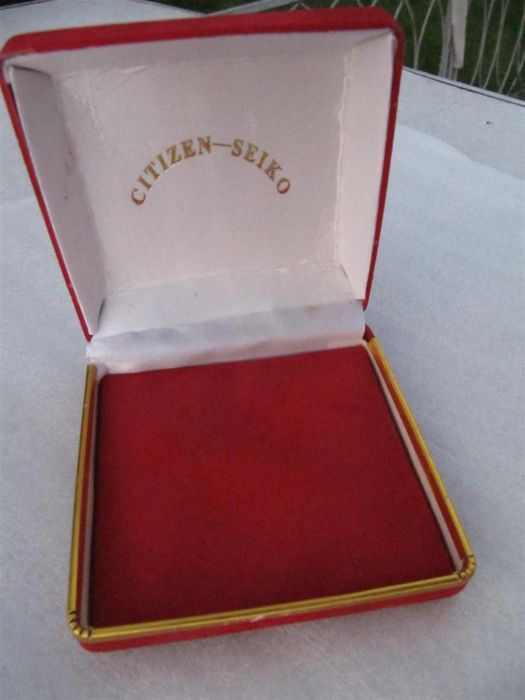 Коробка для часов или других аксессуаров, новая