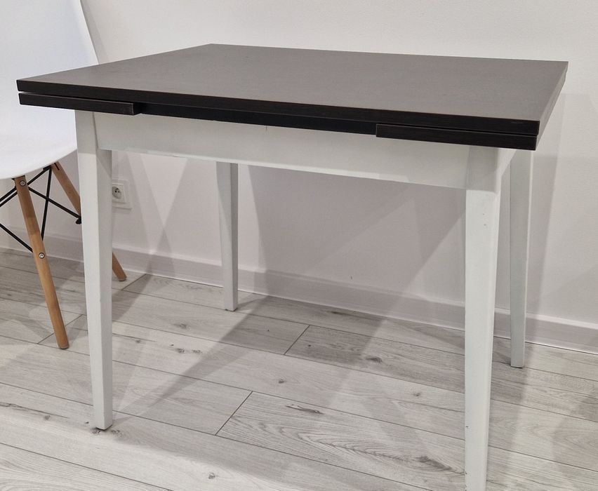 Stół rozkładany do salonu, kuchni