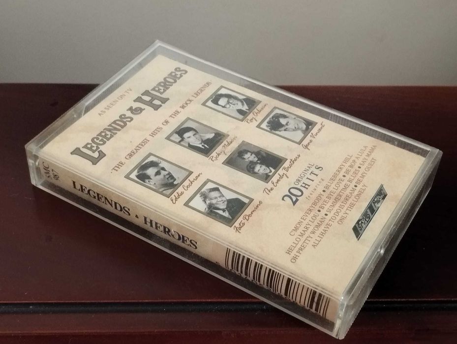 Vários "Legends & Heroes" Cassete Audio