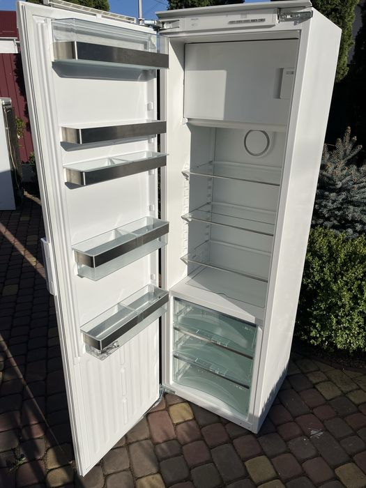 Холодильник Miele під забудову вмонтований холодильник з морозилкою