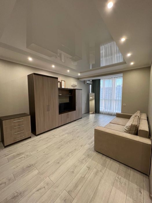 Оренда  !  Кватира у центрі !Переиоги  119 а