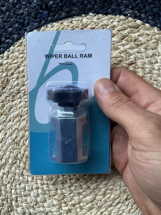 Інструмент для легкого зняття та ремонту склоочисників автомобіля