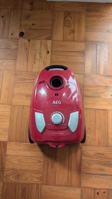 Aspirador AEG VX-4