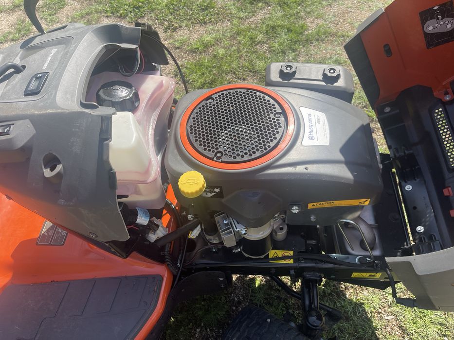 HUSQVARNA TC 138L com cesto recolha 170lts igual a novo