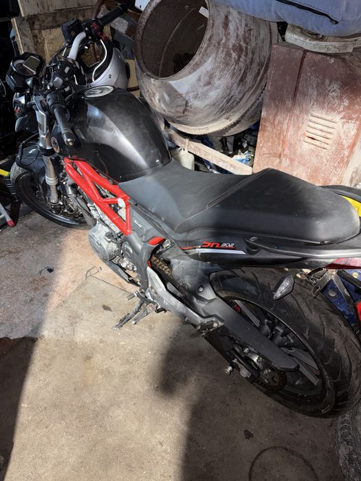 Mota  benelli 302