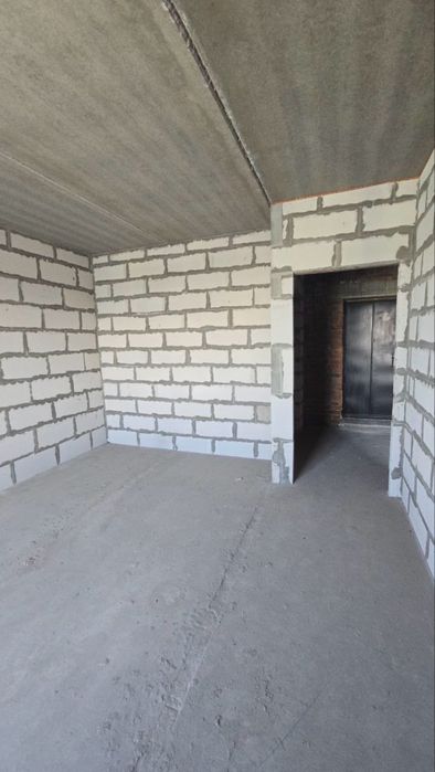 1к в зданій новобудові