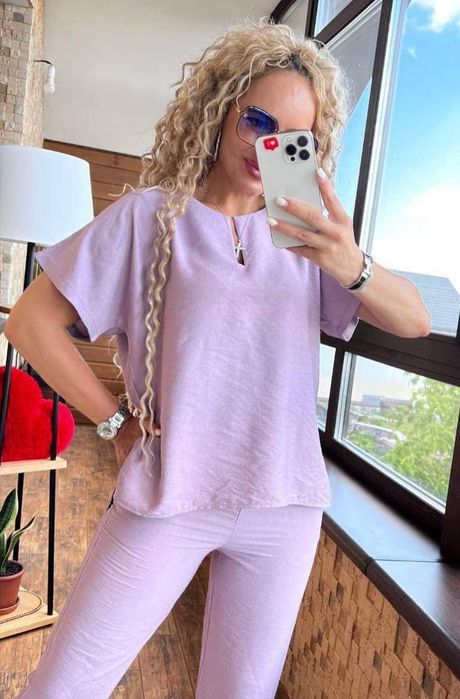 Продам літній костюм.