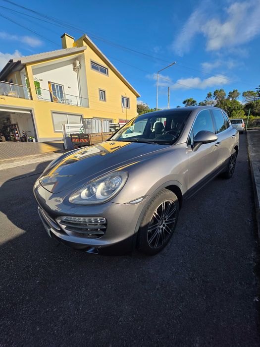 Porsche Cayenne S E-Hybrid