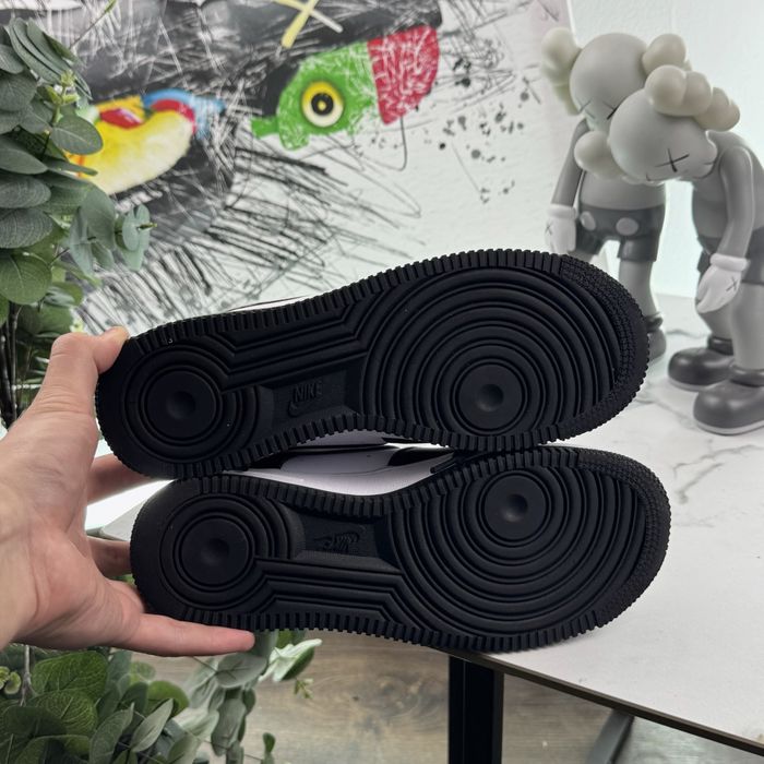 Кросівки шкіряні Nike Air Force 38.5 розмір E671