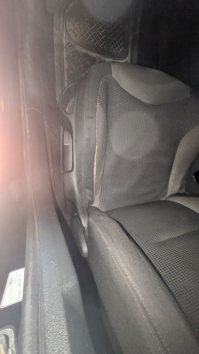 Peugeot 308 1.6 hdi 110cv