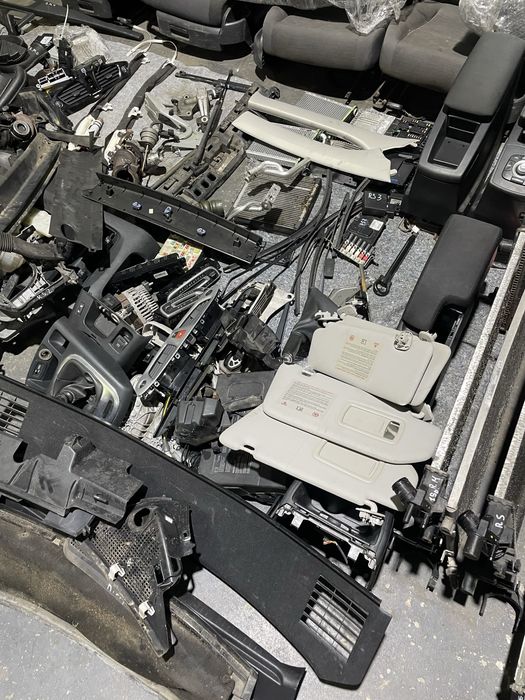 Разборка Меган 3 Сценік 3 Запчасти Шрот авторозборка Renault Megan 3