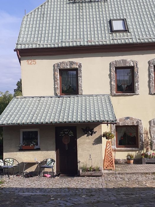 Sprzedam siedlisko dom mieszkalny w Jarnołtówku
