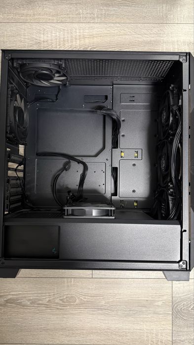 Deepcool PN750D 750W + be quiet! Silent Wings 4 кількість 5шт +корпус