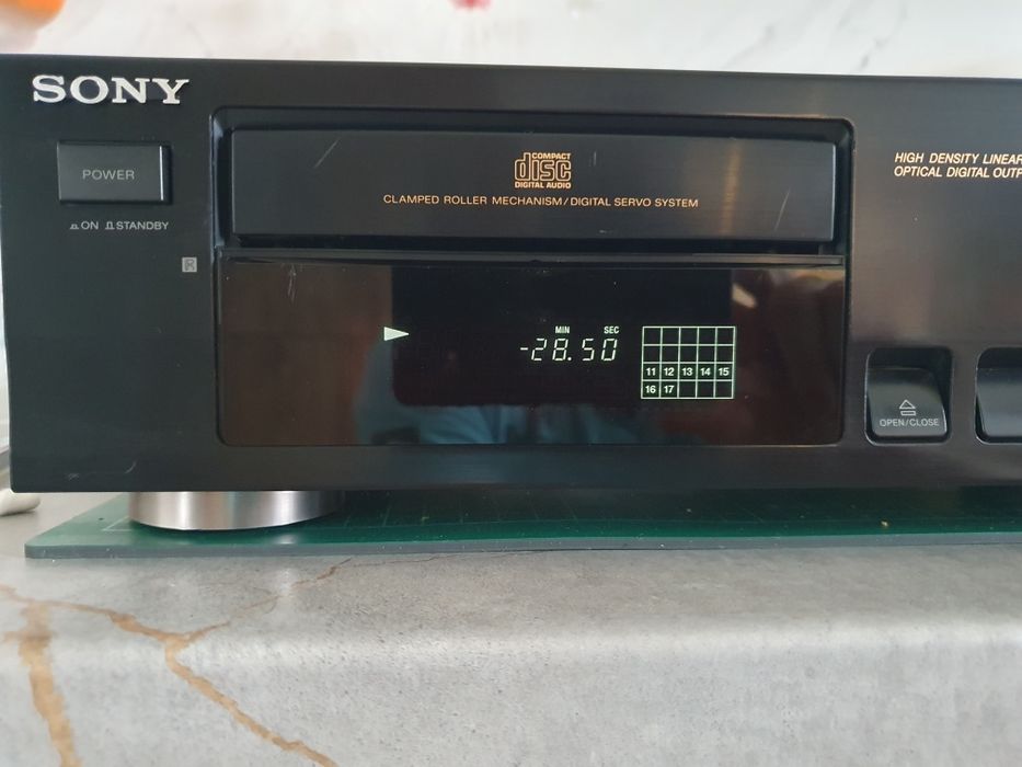 SONY CDP-461 / 1 bit Hybrid Pulse / HI END 1995r