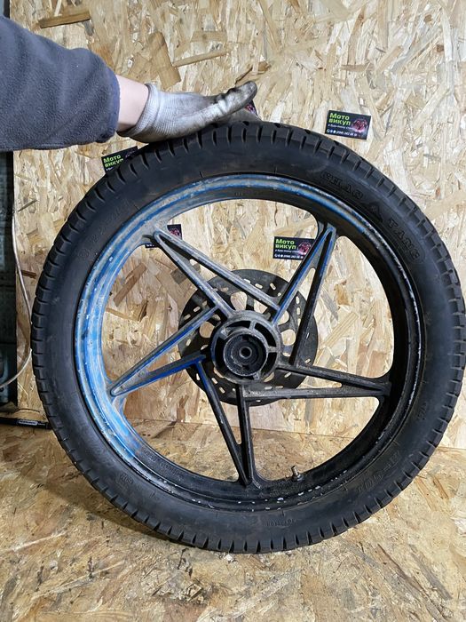 Колесо 18 гарний стан