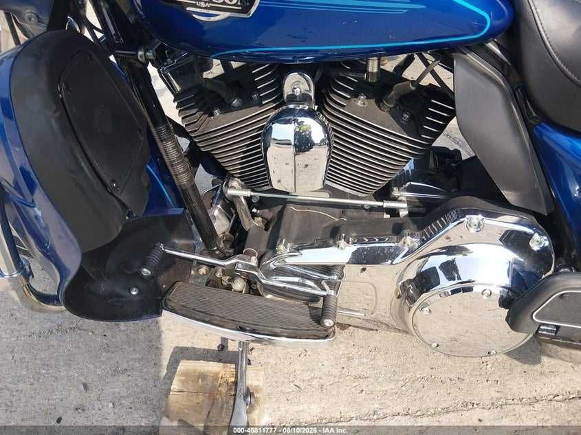 2010 Harley-Davidson FLHTCU