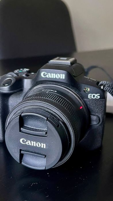 Canon EOS R50 + Canon RF-S 18-45mm