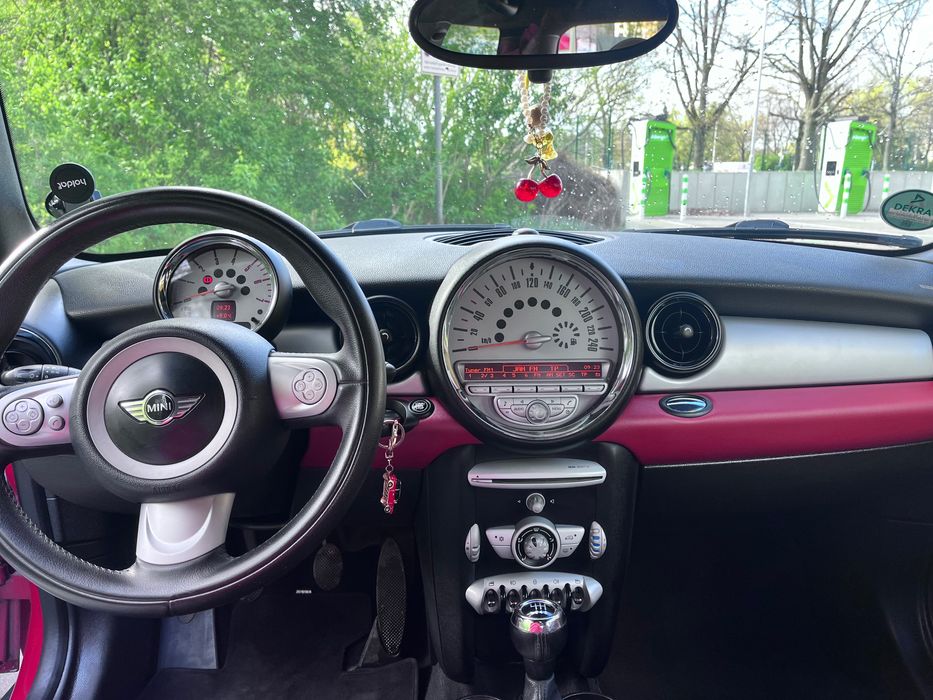 Samochód osobowy Mini Cooper