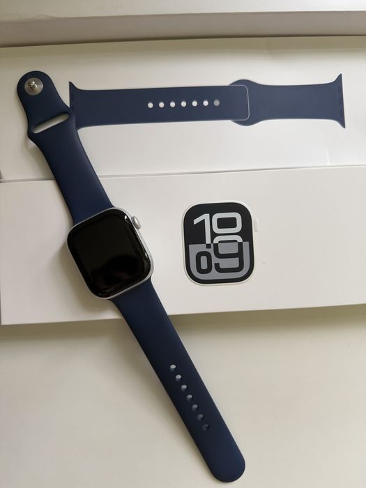Apple Watch Seria 10 GPS 42mm Srebrna koperta pasek M/L