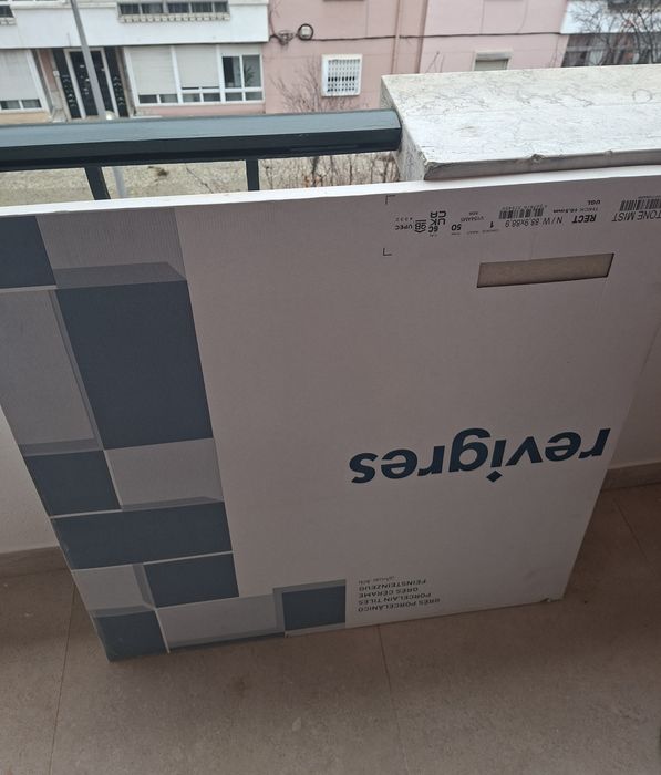 Cerâmico Revigres Limestone Mist 90x90 2 caixas