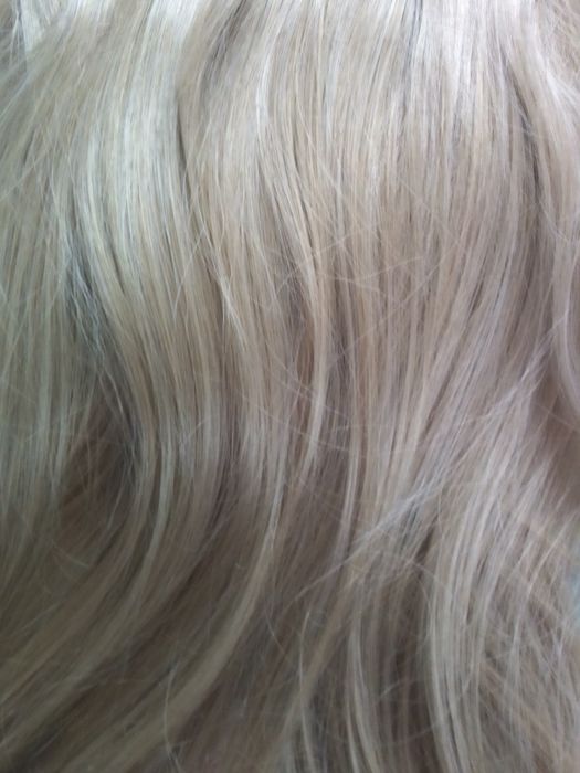 Продам пряди волос.