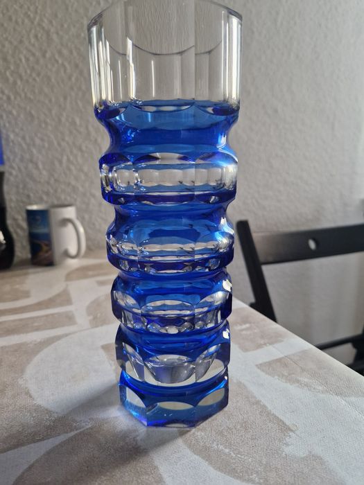wazon  na kwiaty . prl murano porcelana
