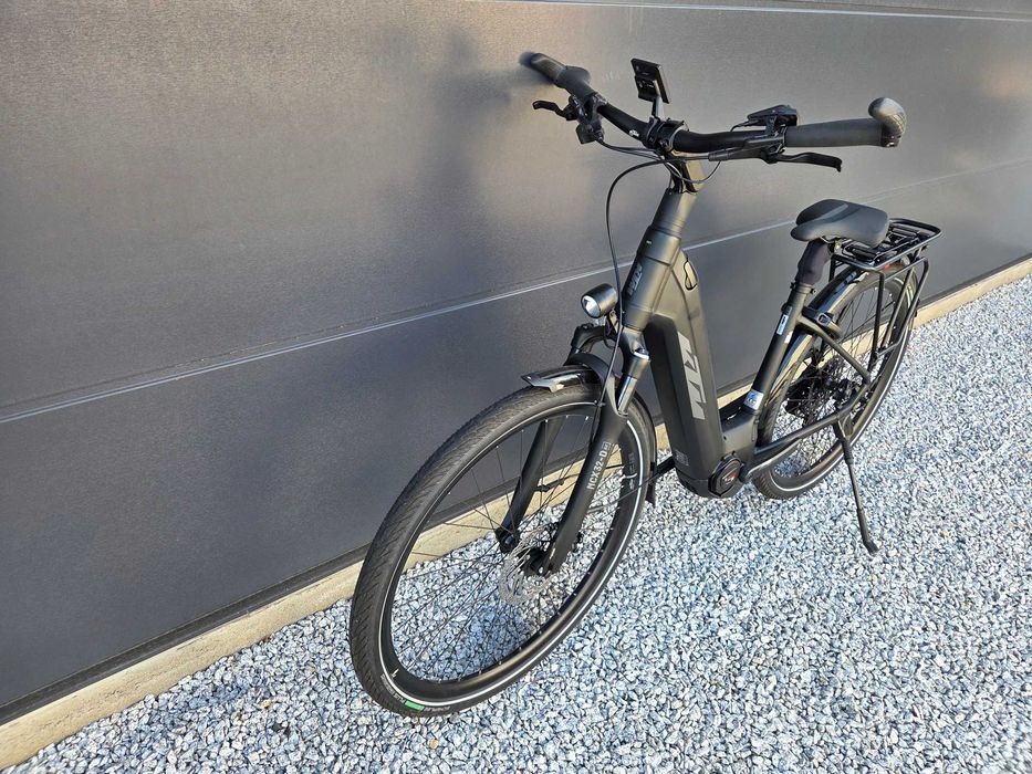 Nowy rower elektryczny KTM Bosch CX Smart system