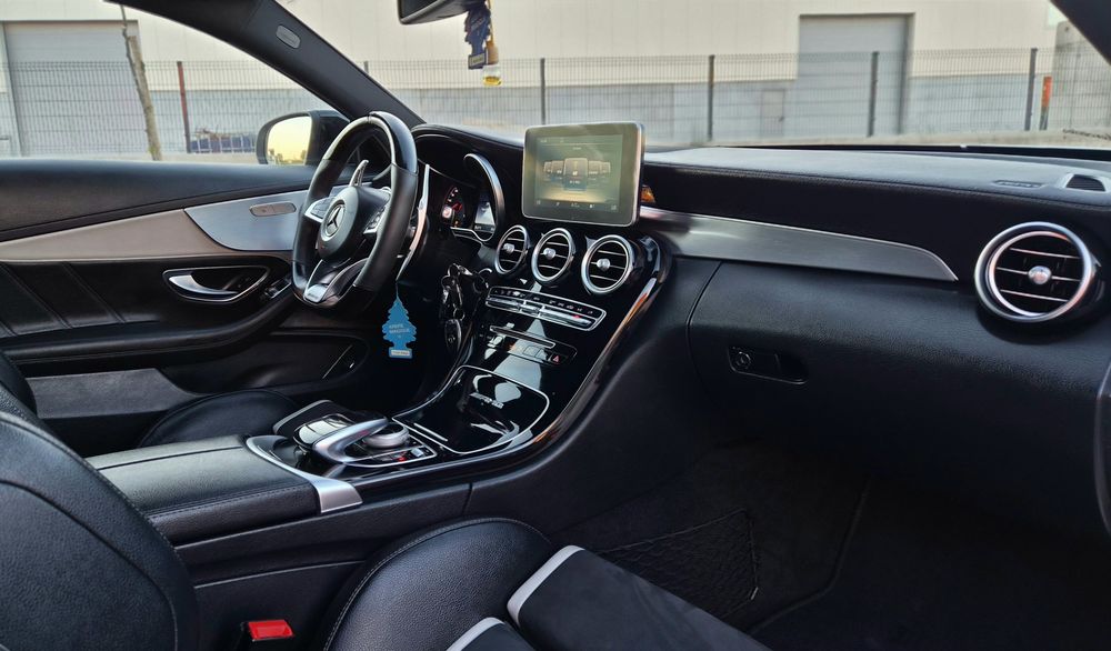 MERCEDES C63S COUPE 510 CV BI_TURBO V8 4.0