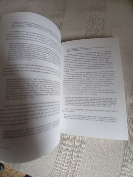 Duas revistas Pretextos Augustina Bessa Luis e Manuel Gusmão novas