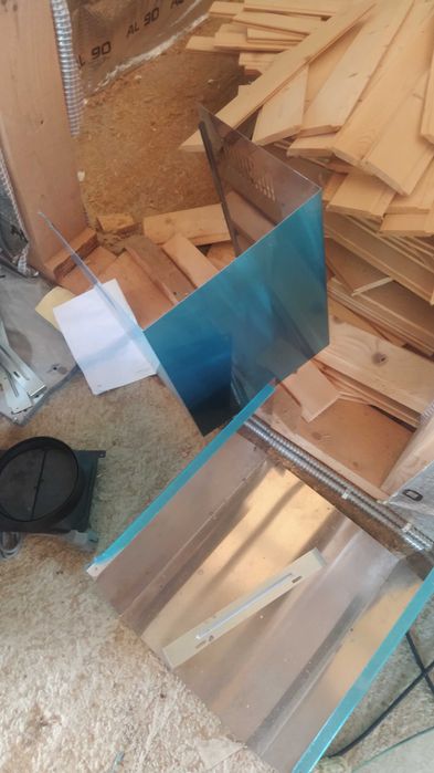 витяжка для кухні 90*60. німецька. гамбург. практично нова