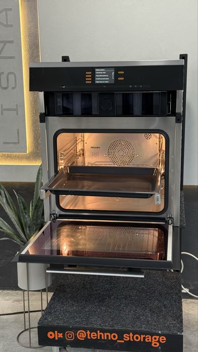 Вбудована духовка з функцією пароварки DGC 6660