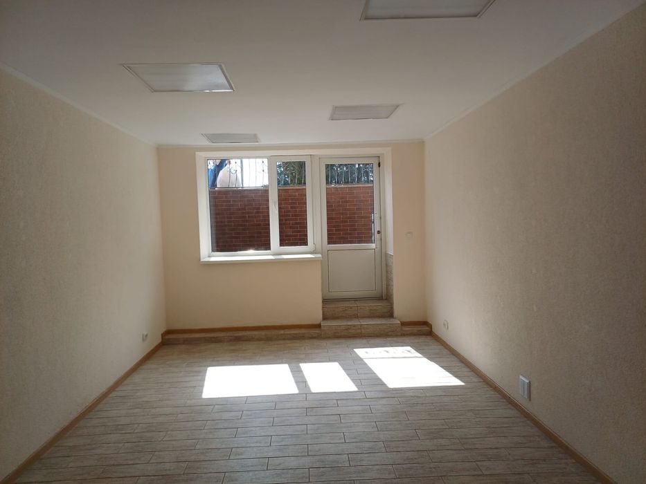 Оренда приміщення Борщів