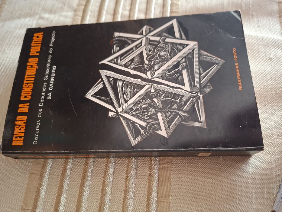 Livro raro de Francisco Sá Carneiro