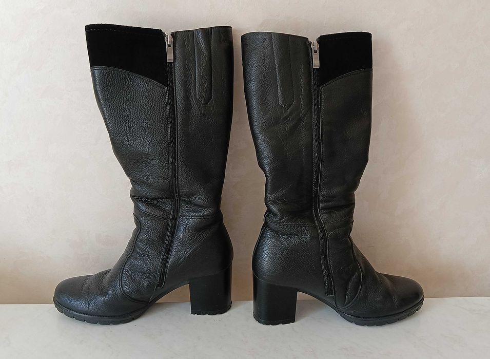 Чоботи жіночі 39 р.