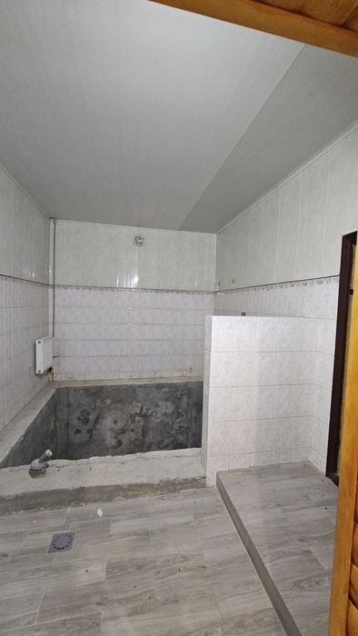 Продам нежитлове приміщення Сонячне