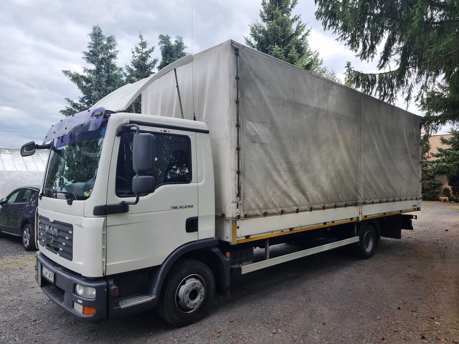 Transport krajowy towarów/WINDA!/6,5t/przeprowadzki/ 7,2 m długi 18xEP