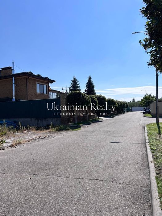 Продаж земельної ділянки в Козині (5-й км Дамби) вул Старокиївська
