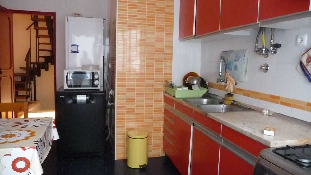 Quarto INDIVIDUAL  Charneca de Caparica DESPESAS INCLUIDAS