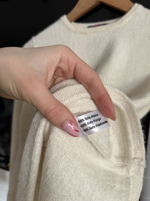 светр з мериносової шерсті uniqlo 100%wool