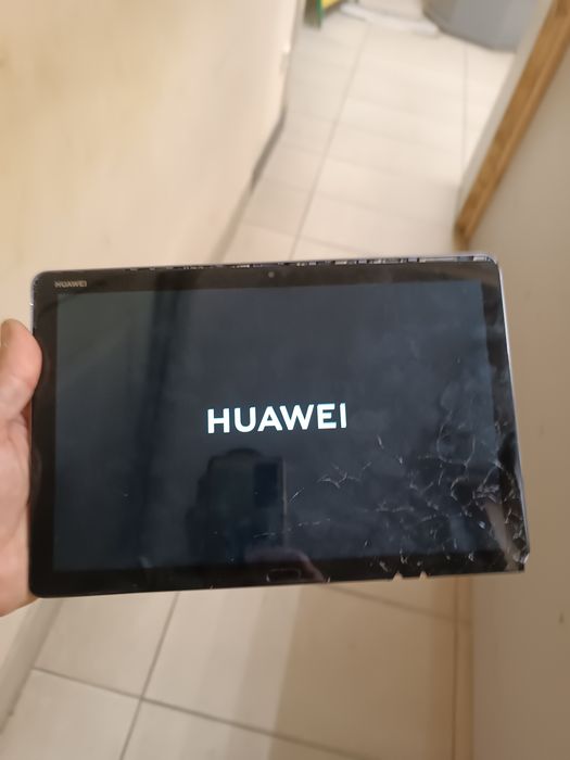 Huawei MediaPad M5 lite 10" экран