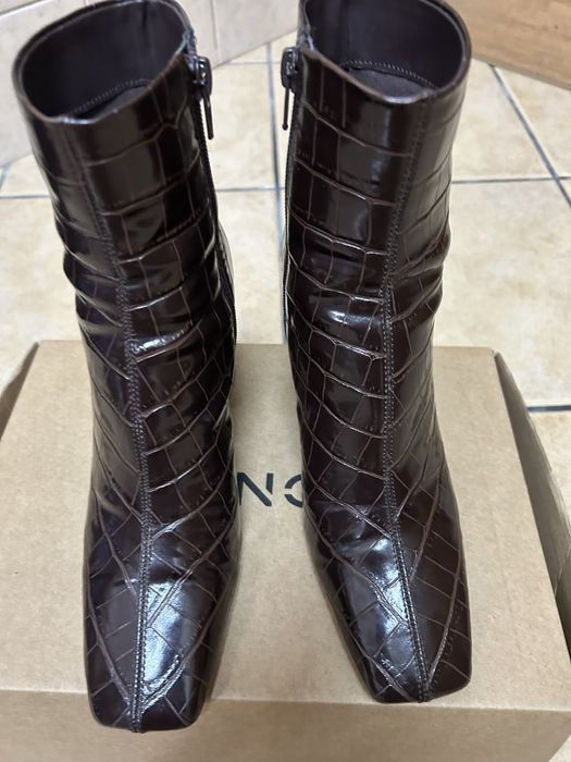 Botas castanhas da Mango