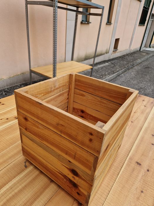 Cachepot de madeira para vaso