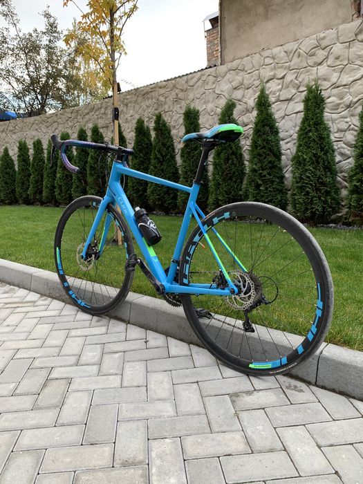 Cube Axial Pro Шосейний Велосипед