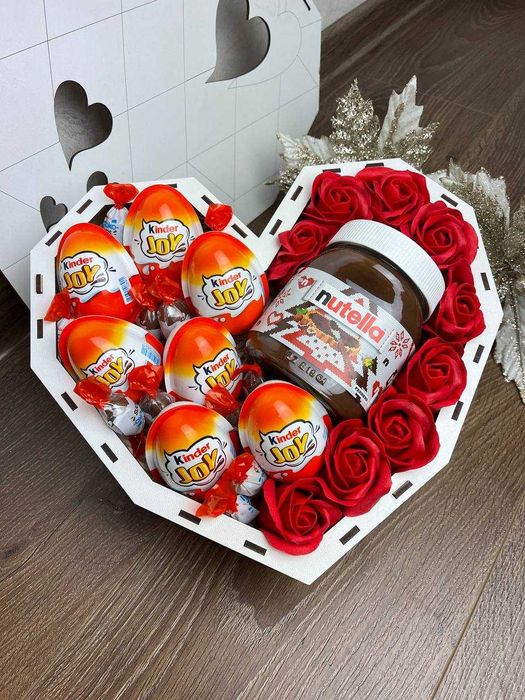 Подарочный набор с конфетами для мамы, девушки, жены, подруги на празд