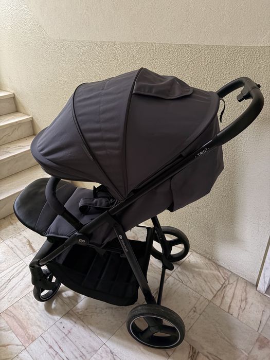 Carrinho de Bebê Kinderkraft TRIG 3 – Excelente Estado